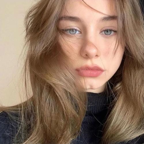 صنم بلوچ avatar